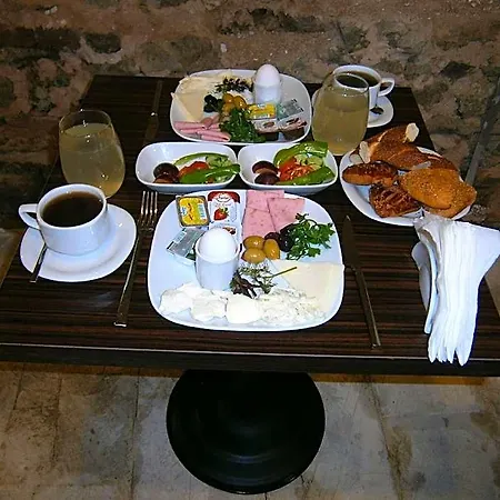 Nos Hotel